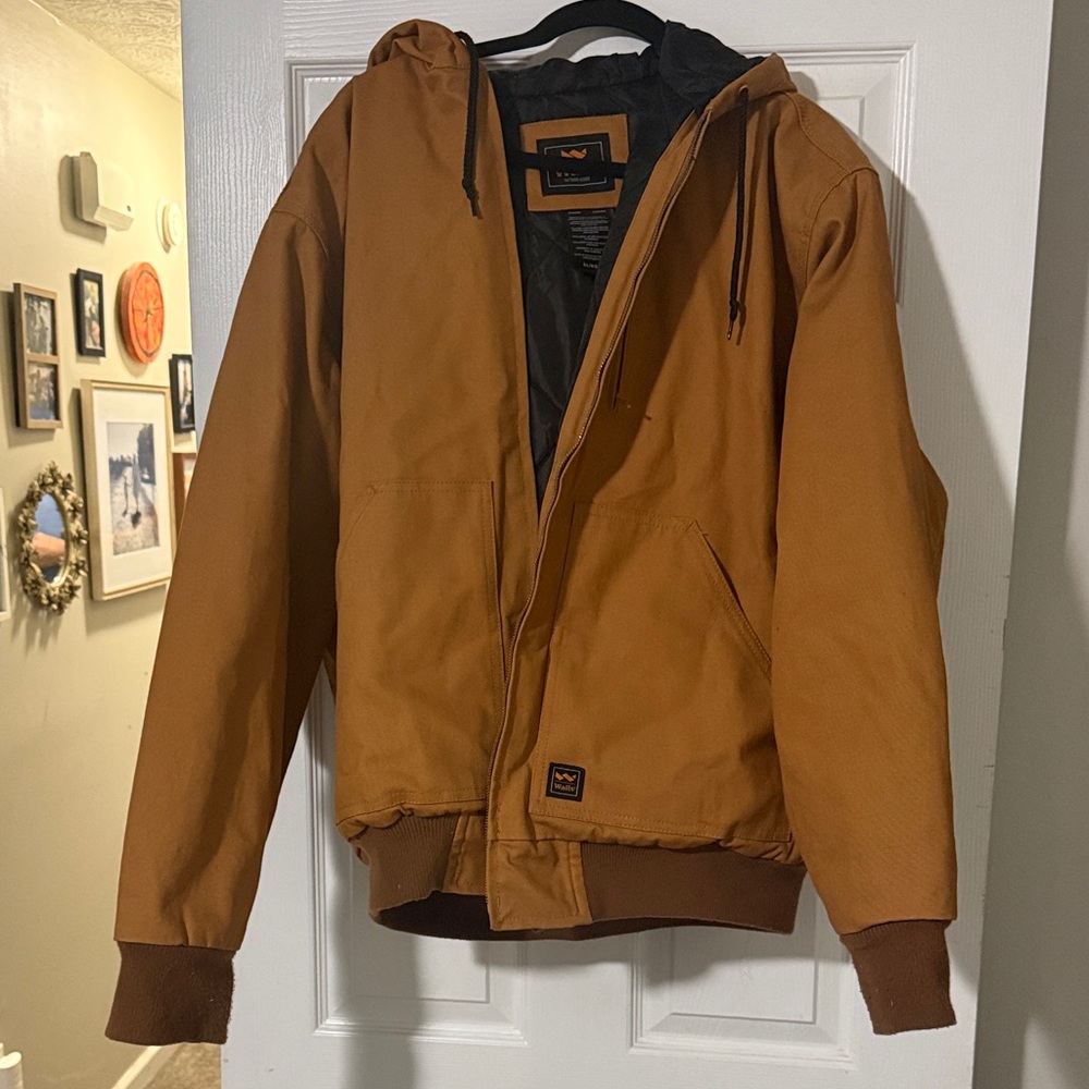 Walls Men's Hooded Puffer Jacket in Brown